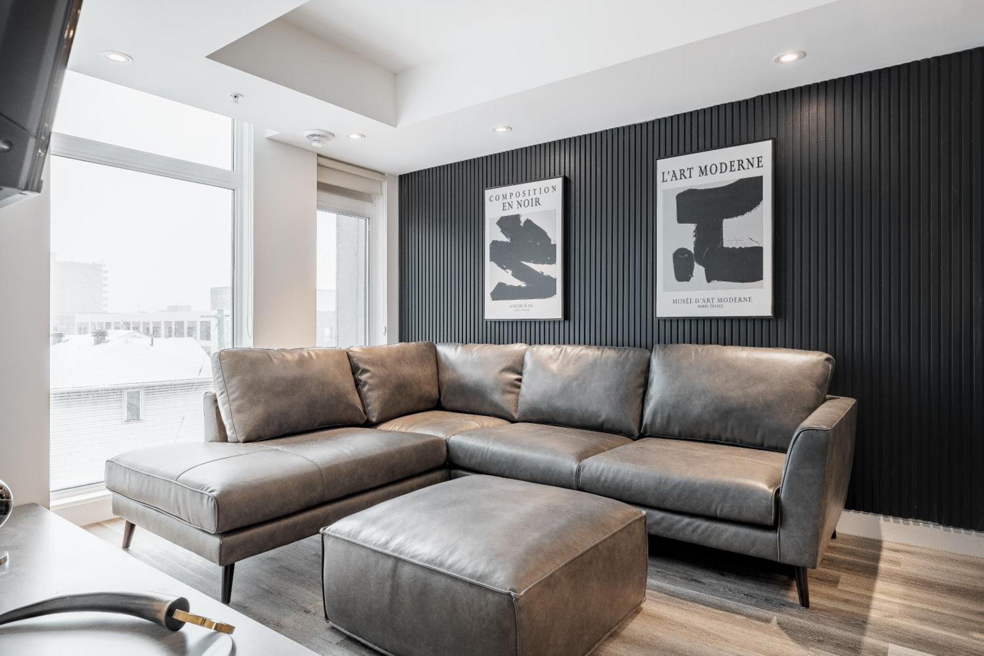 Westview Luxury Suites Ottawa Bagian luar foto